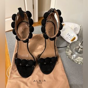 La Bombe Sandal